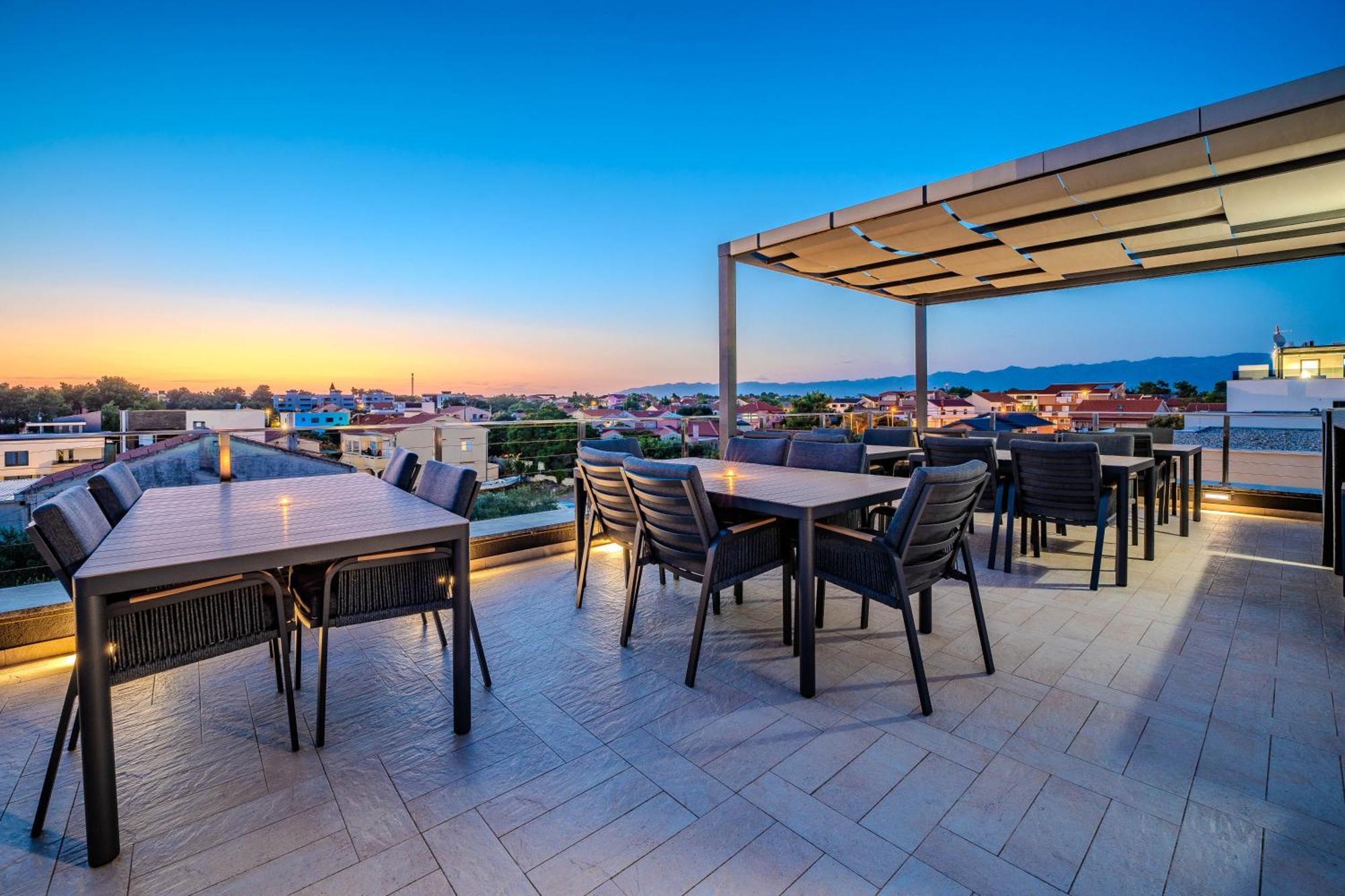 Luxury Apartments Vilamaloca Vir Eksteriør bilde