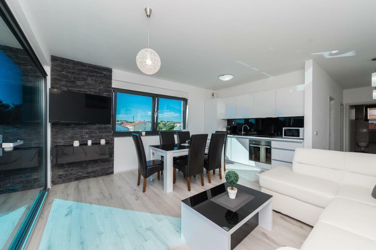 Luxury Apartments Vilamaloca Vir Eksteriør bilde
